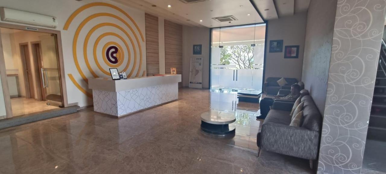 普杰克里克酒店 外观 照片